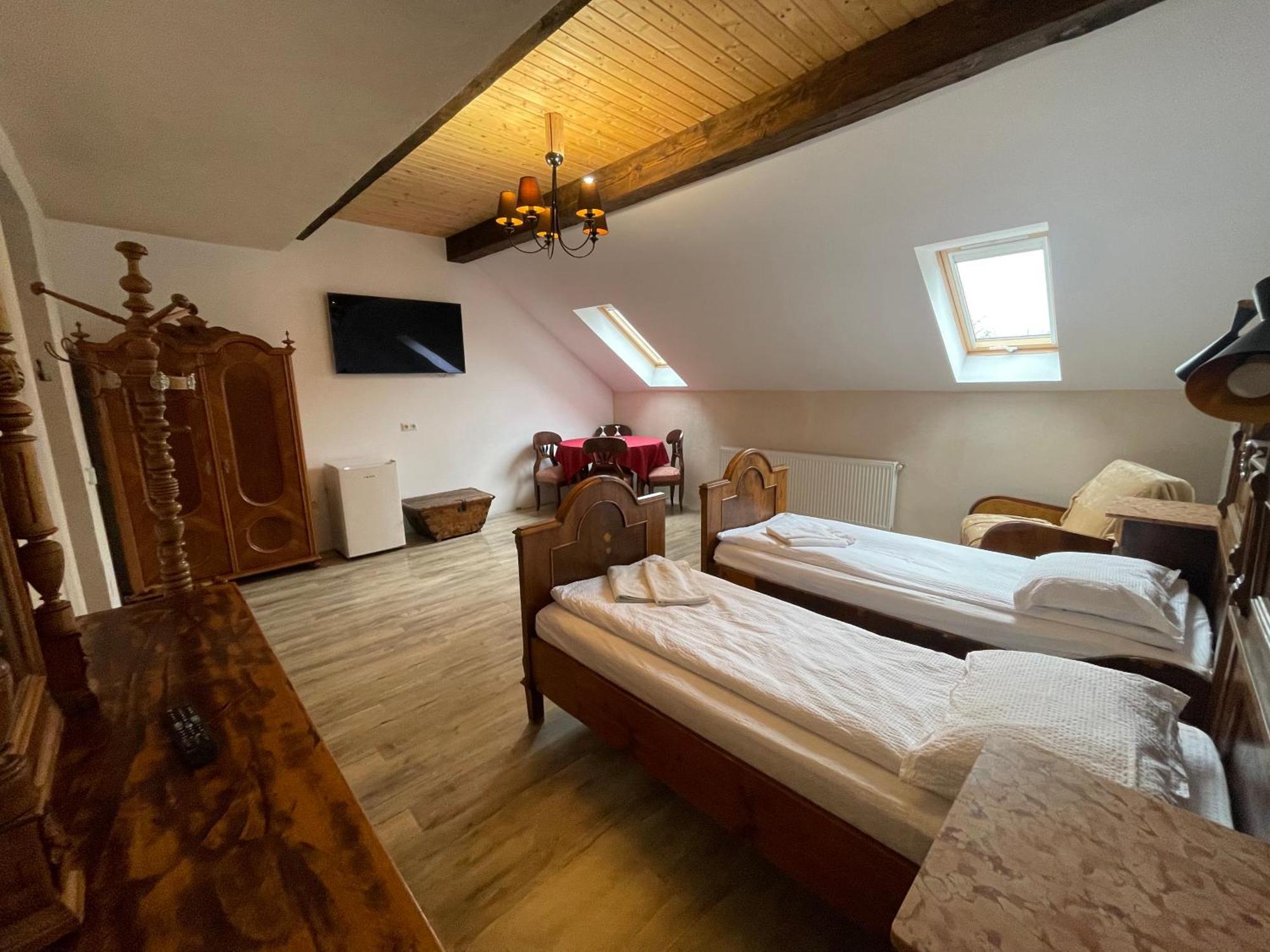 Guest House Hena Sfântu-Gheorghe Zewnętrze zdjęcie