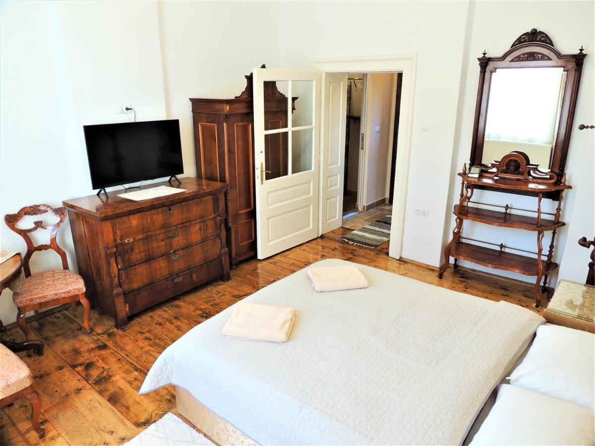 Guest House Hena Sfântu-Gheorghe Zewnętrze zdjęcie